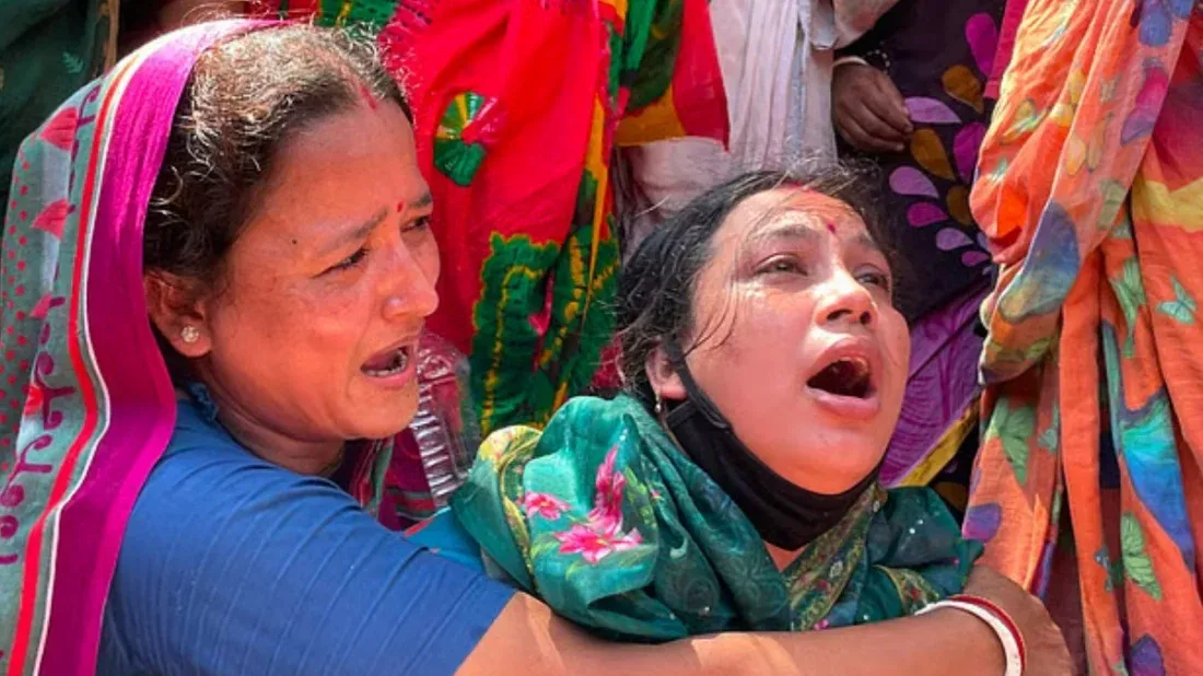 চট্টগ্রামে জাহাজভাঙা কারখানায় ‘বিষাক্ত গ্যাসে’ নিহত বেড়ে ৮